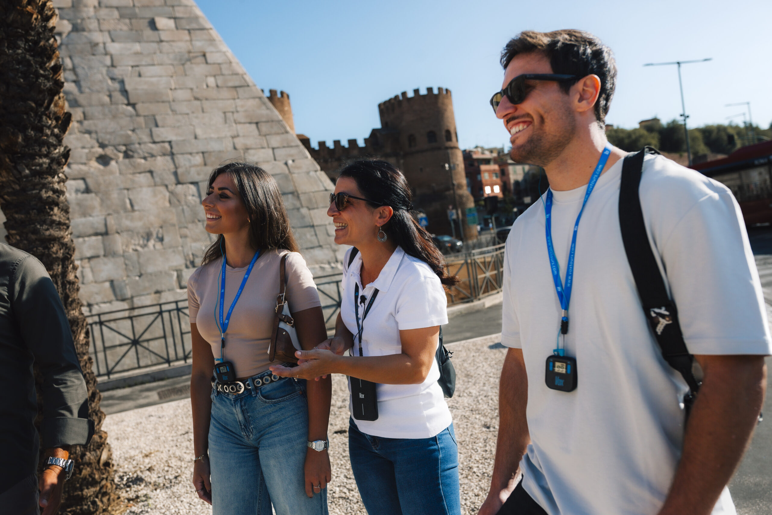 Guided Tour with Vox radios